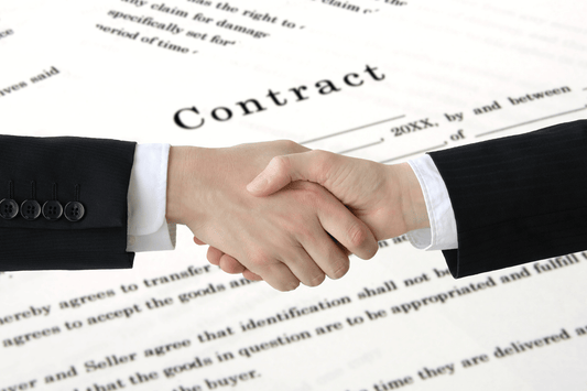 UK business insurance documents for overseas contracts