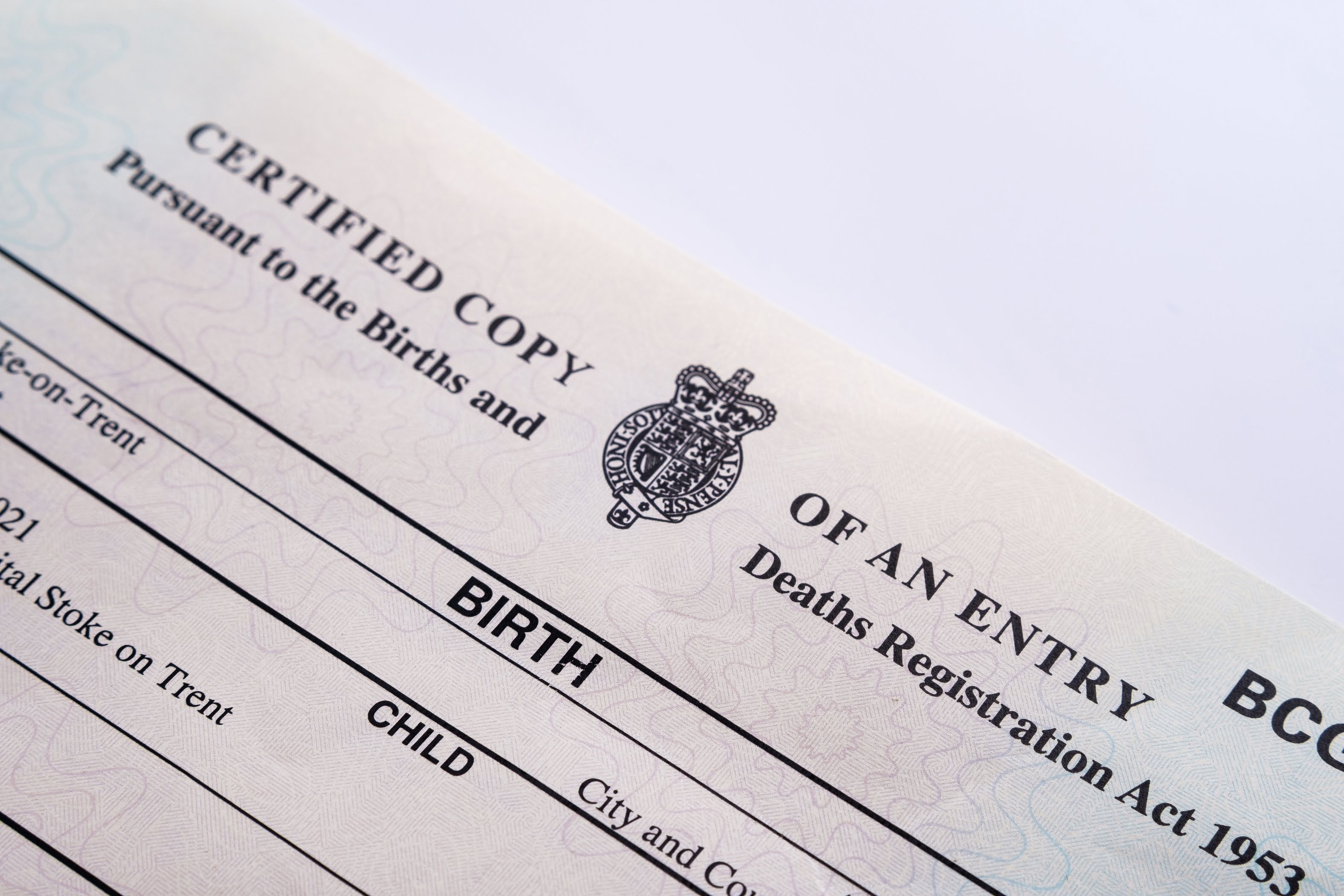 Certified copy of a birth entry from the BCCO, with a visible logo.